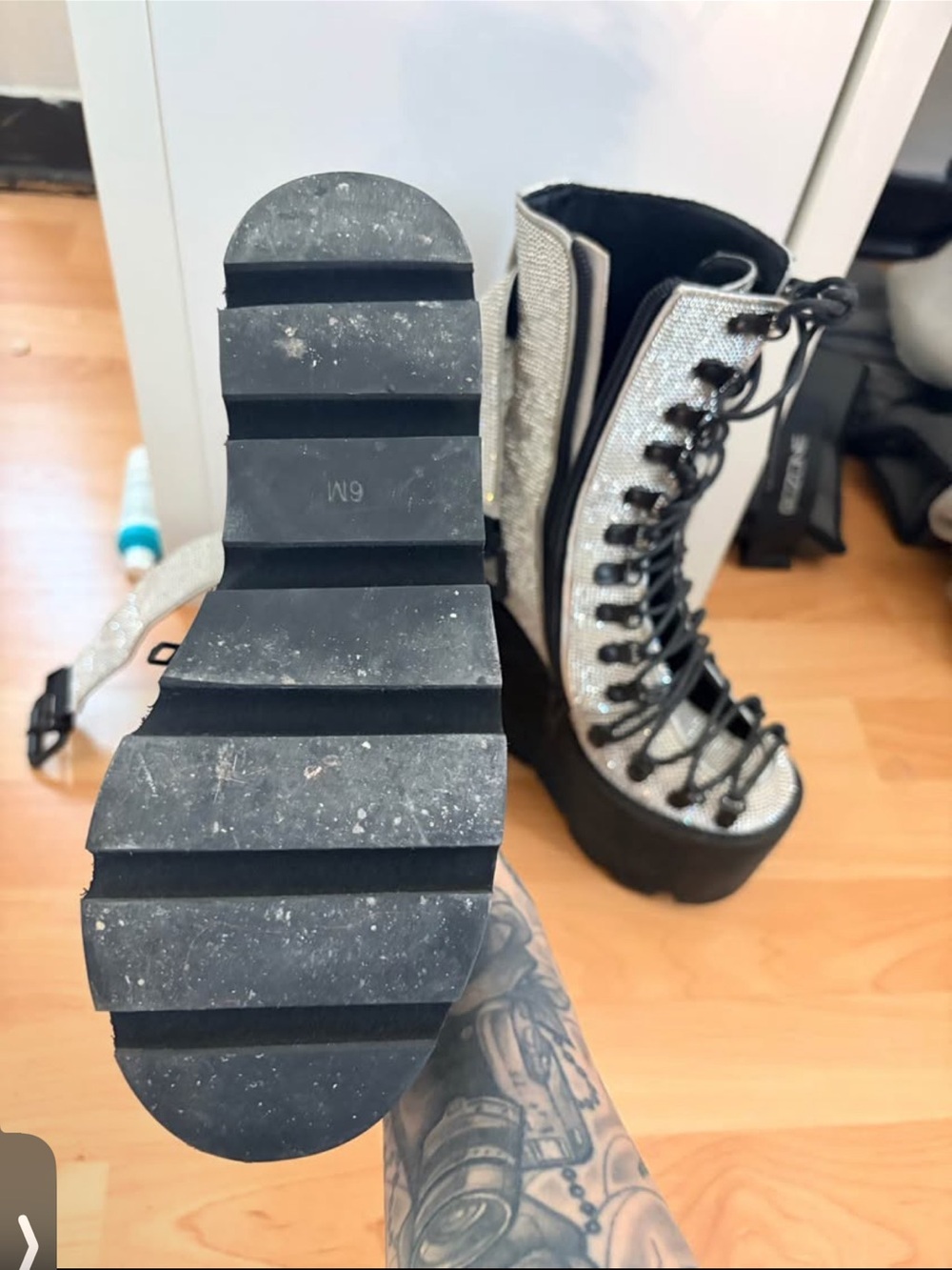 Rhinestone platform boots Dollskill - Picture 3 of 3